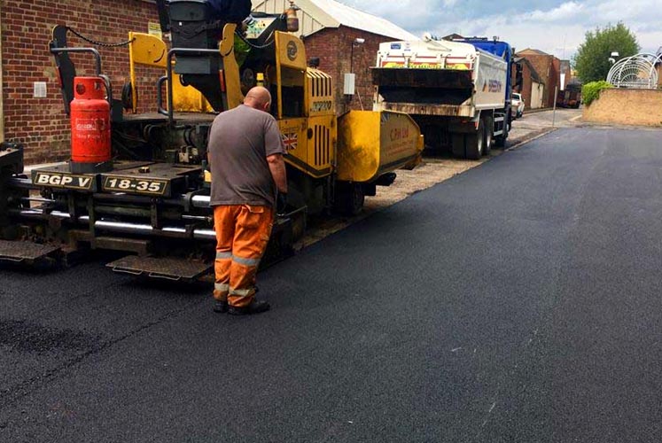 Tarmac Road Surfacing